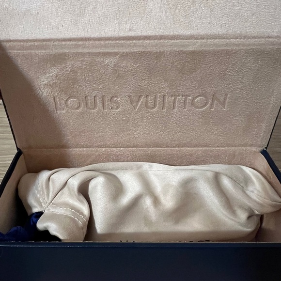 LOUIS VUITTON 1.1 Millionaires Sunglasses - Picture 9 of 14